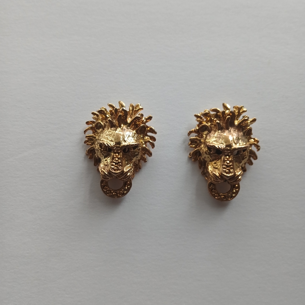 Gold‎ Lion Head Earrings